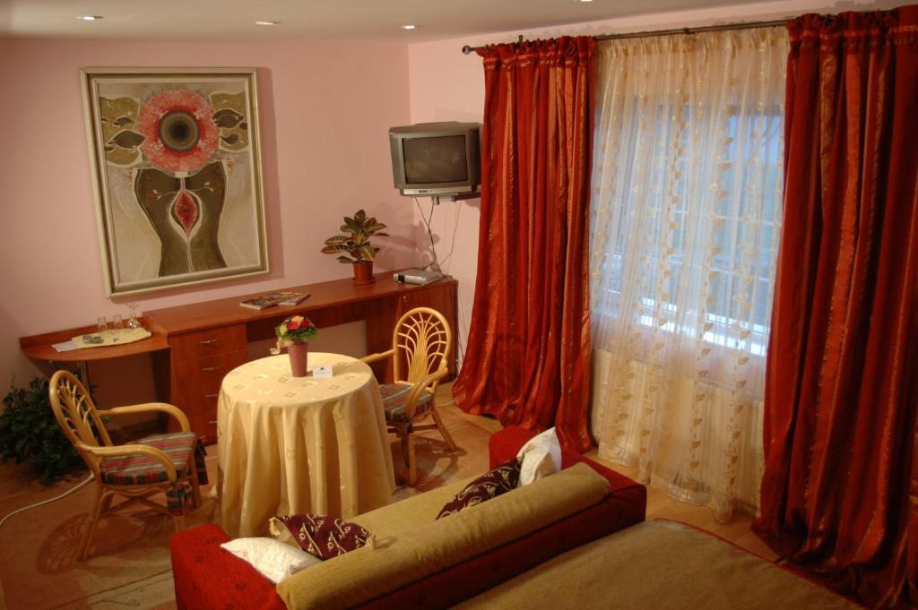Country Club La Mesteceni Sebeş الغرفة الصورة