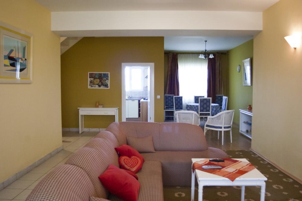 Country Club La Mesteceni Sebeş المظهر الخارجي الصورة